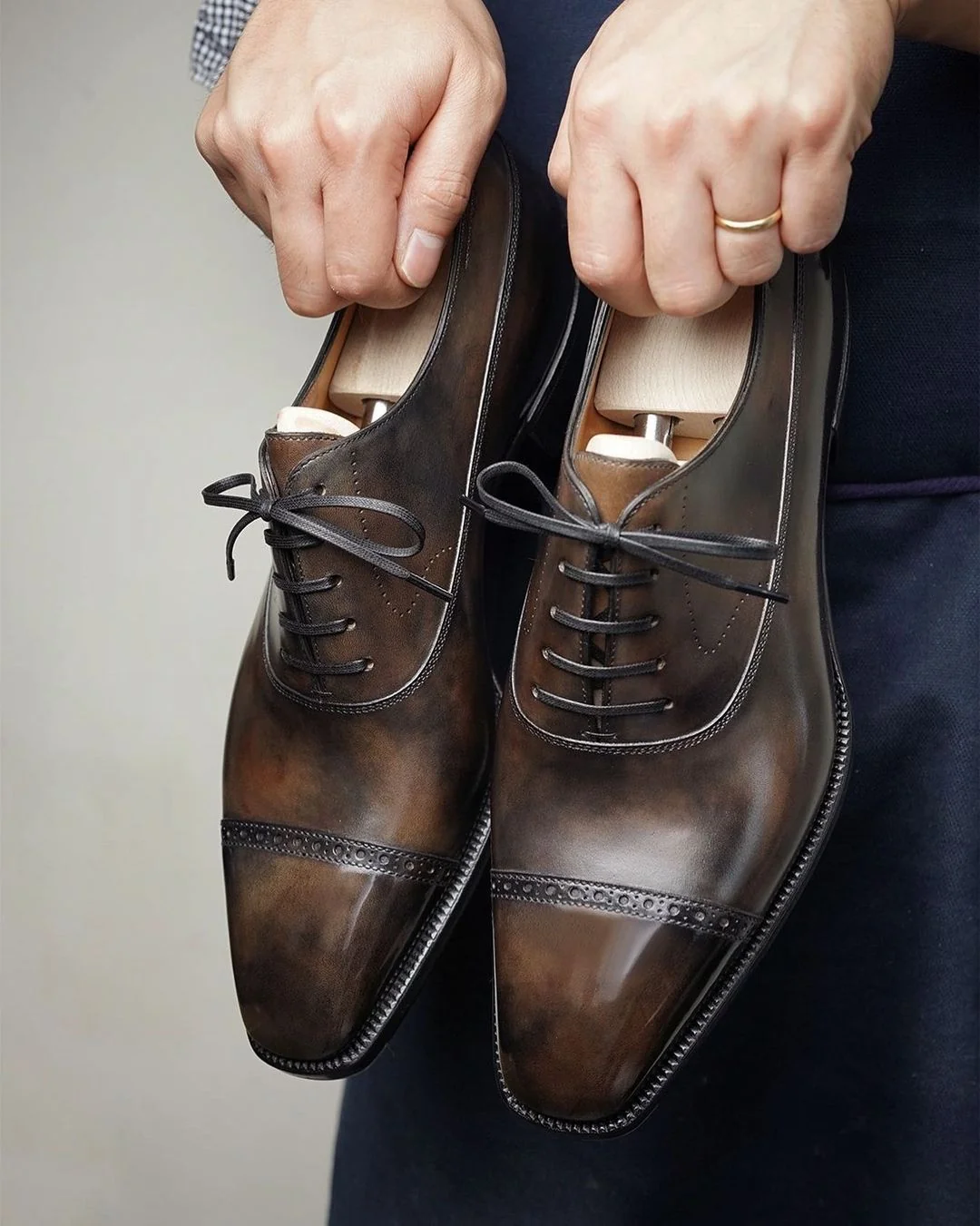 Pierino Brown Leather Brogue Toe Cap Oxfords (6)